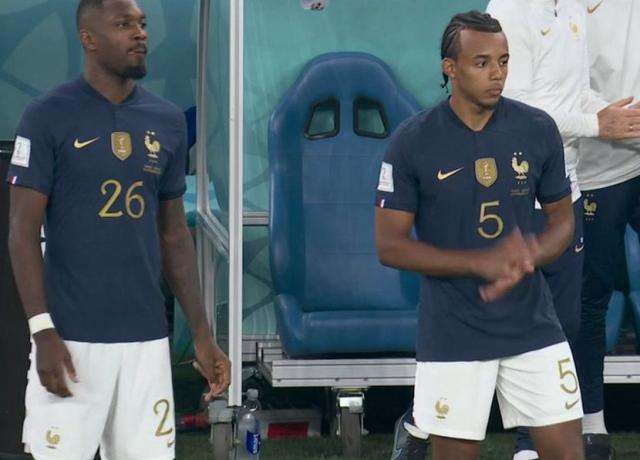 1669158215064077557.jpg FiMpVb0VEAAWLwm.jpg