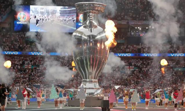 球速体育平台-【欧洲杯】博努奇追平 英格兰3替补失点 意大利夺冠